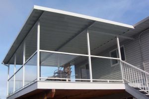 Glass Deck Railing and Aluminum Patio Cover - Castle Decks & Aluminum Products